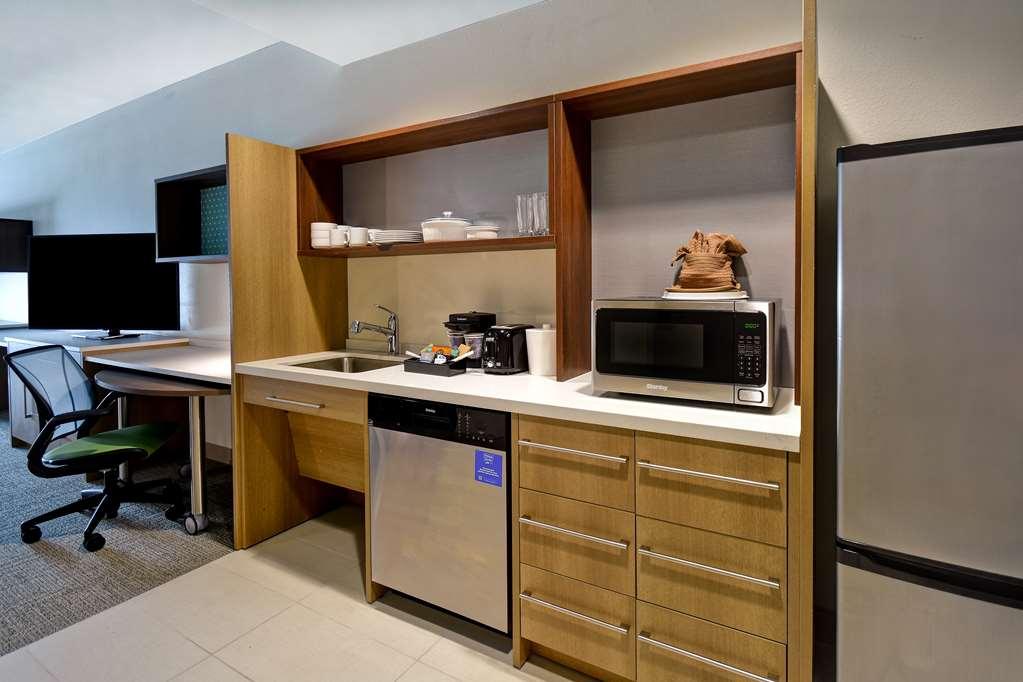 Home2 Suites By Hilton Odessa Værelse billede